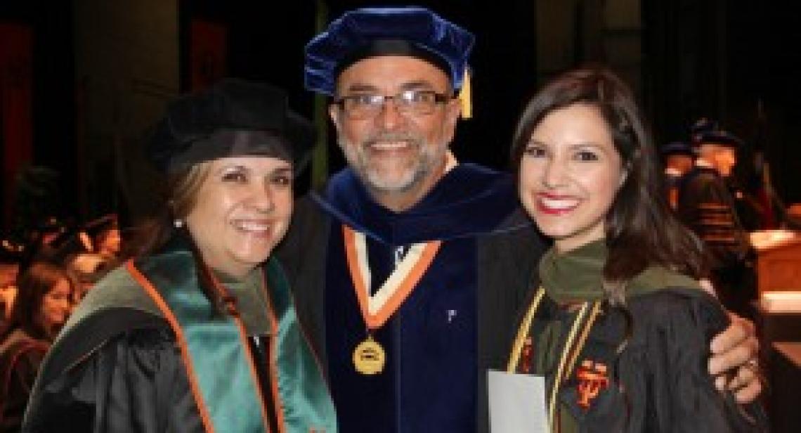 Aguilera Honored for Mentoring College of Pharmacy